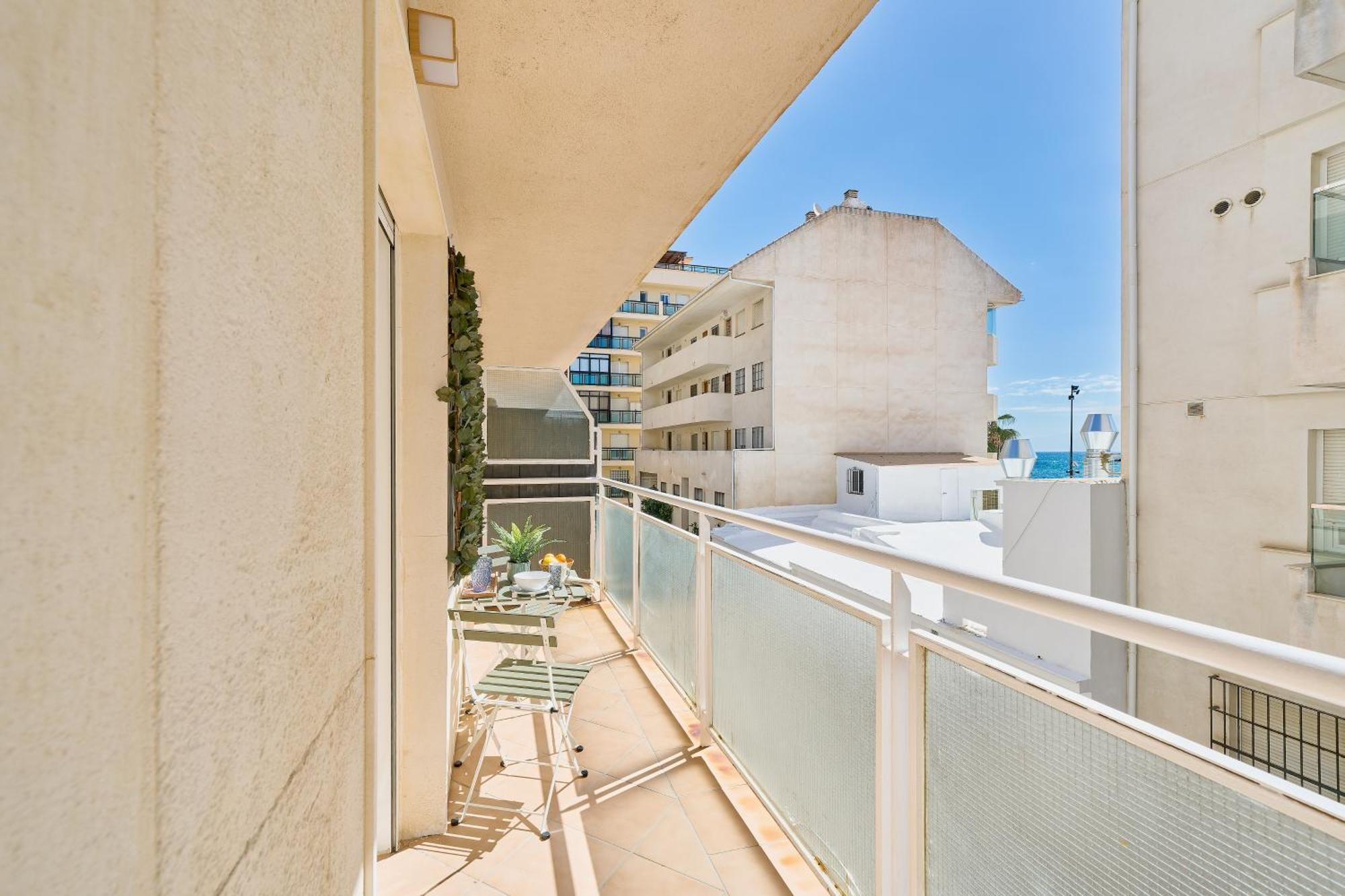 Fuengirola Beach Apartment By Stay Belonio Exteriör bild